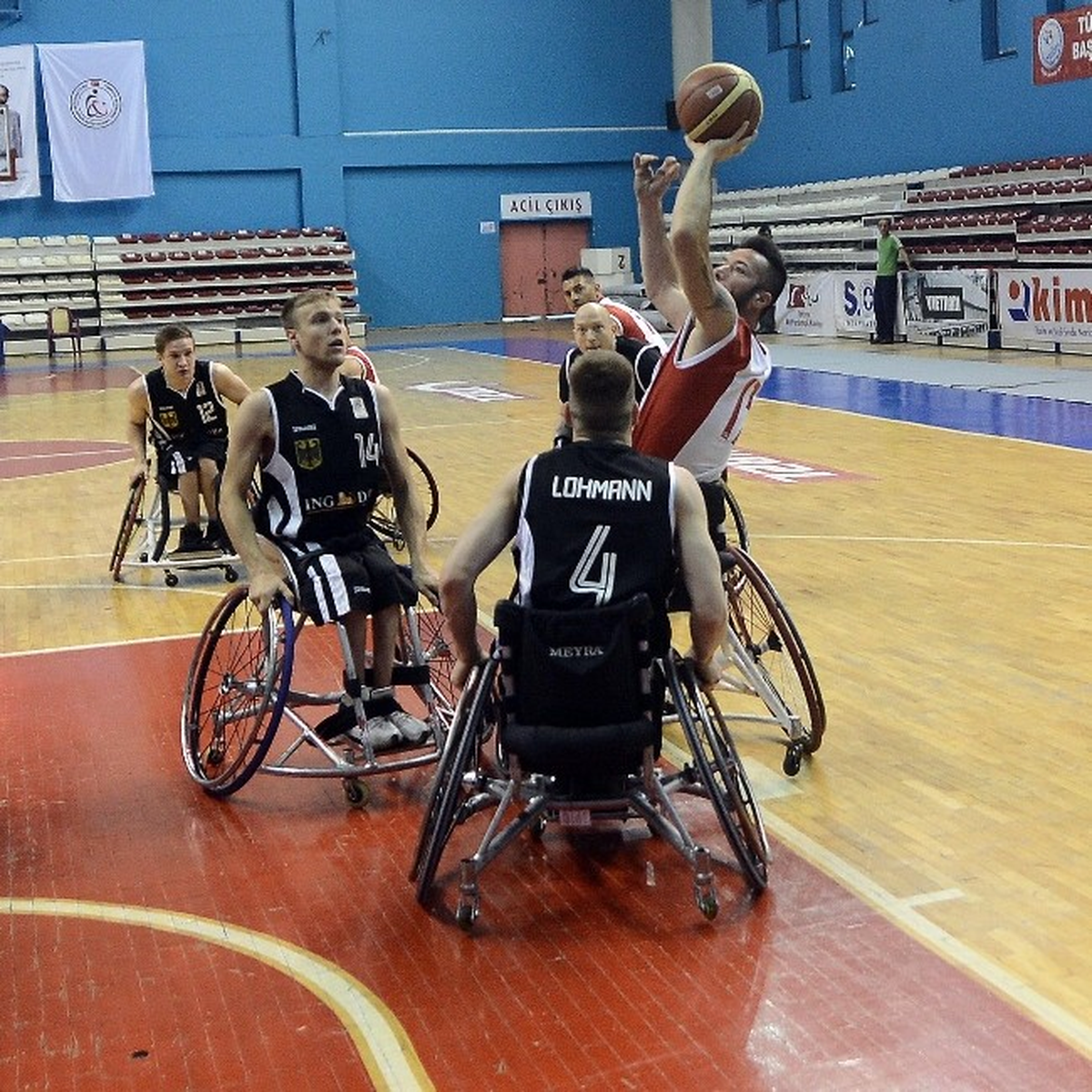 6. Dr. Trawınskı Uluslararası Tekerlekli Sandalye Basketbol Turnuvası Devam Ediyor