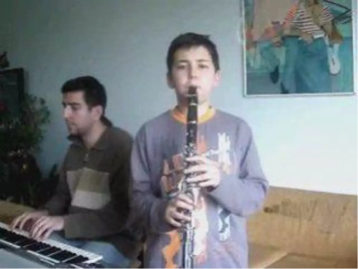 Agri Dagi Eteginde Cano By Burhan Topal, Moğollar, İbo 1