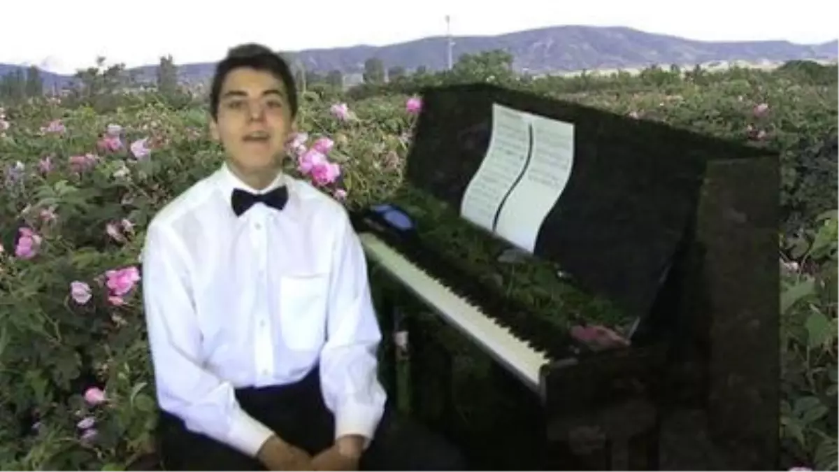 Akustik Piyano Türküler Evlerinin Önü Mersin Isparta Türküsü Enstrümantel Karaoke Akdeniz Bölge...