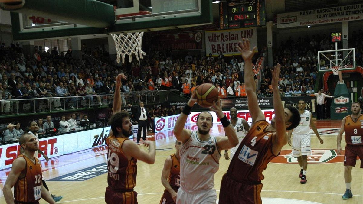 Aslan Banvit\'e Şans Tanımadı