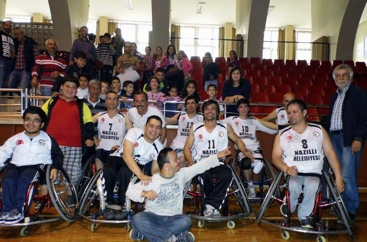 Garanti Tekerlekli Sandalye Bölgesel Ligi Play-off Maçları, Kayseri\'de Başladı