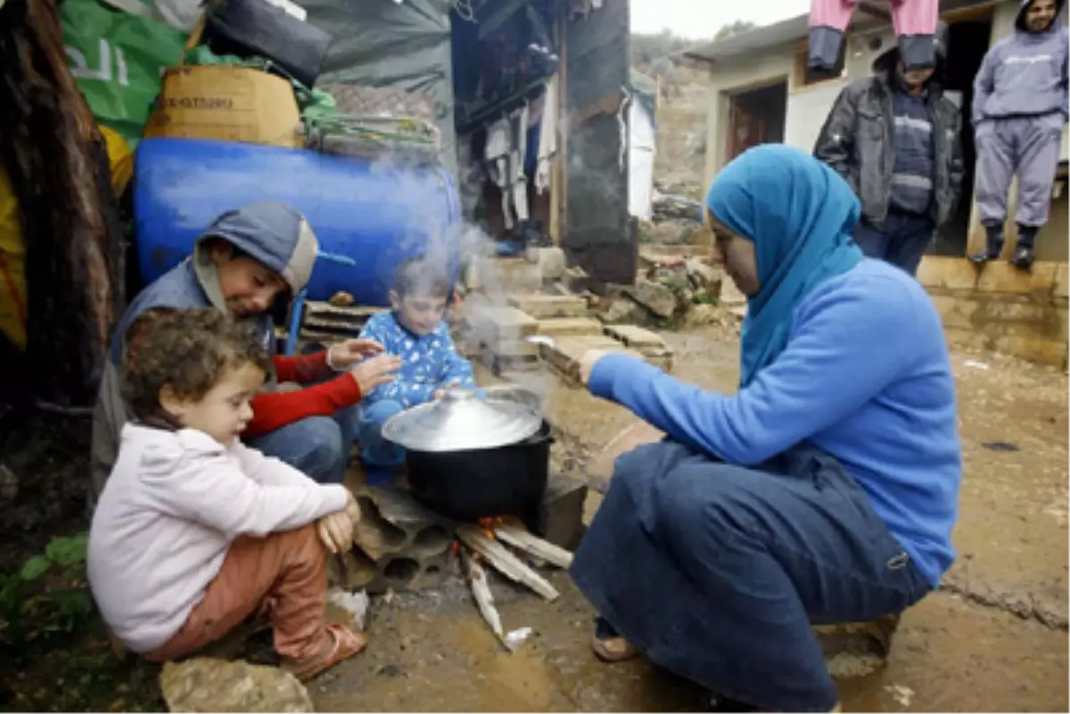 Savaş Mağduru Bebekler İçin Süt Kampanyası