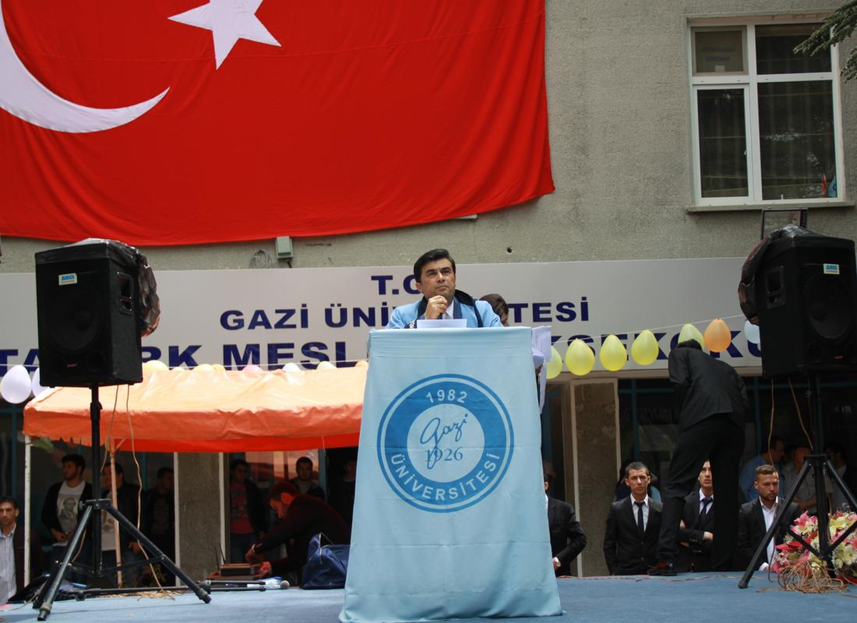 Çubuk'taki Yüksekokulda Son Mezuniyet Töreni