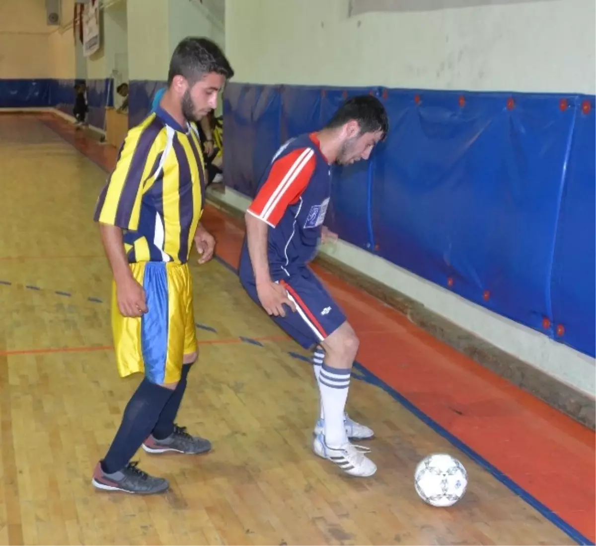 Futsal Ligi Başladı