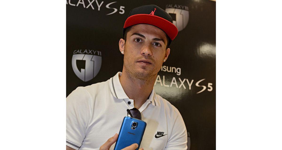 Galaxy 11 Takımı Galaksiyi Kurtarıyor