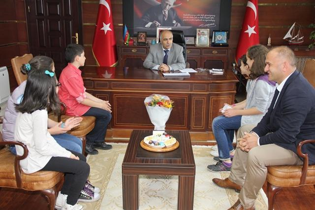 Giresun\'da Öğrencilerden Soma\'ya Destek