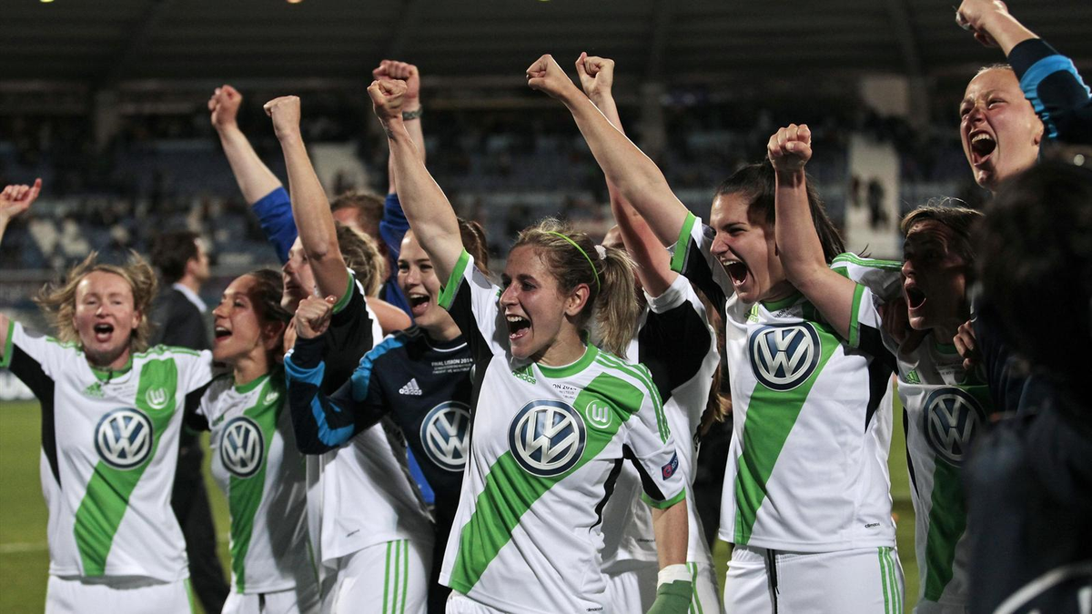 Kadınlar Şampiyonlar Ligi\'nde Şampiyon Wolfsburg Oldu