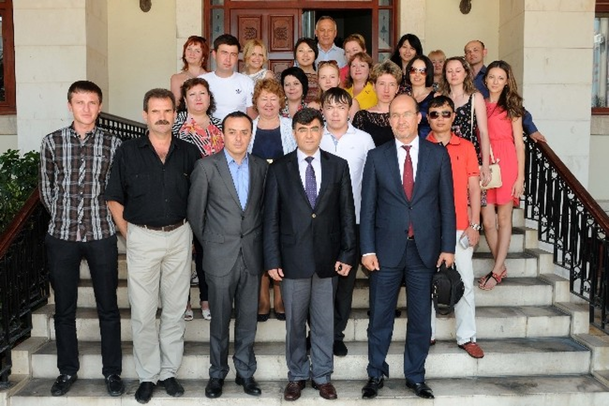 Kazakistan Cumhuriyeti Vatandaşlarından Valilik Ziyareti