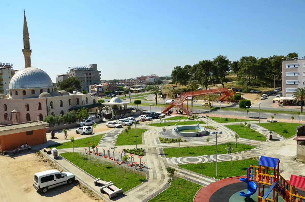 Manavgat Belediyesi, Üç Yeni Parkı Hizmete Açtı