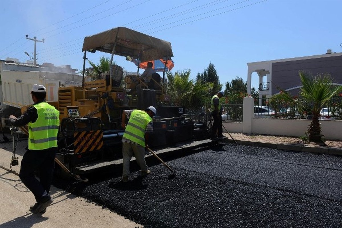 Mersin Büyükşehir Belediyesi Asfalt Çalışmalarına Hız Verdi