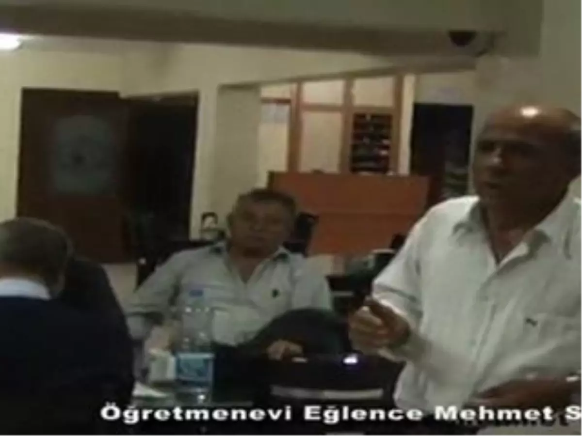 Öğretmenevi Eğlence Mehmet Seviş Tek Kişi Tiyatro