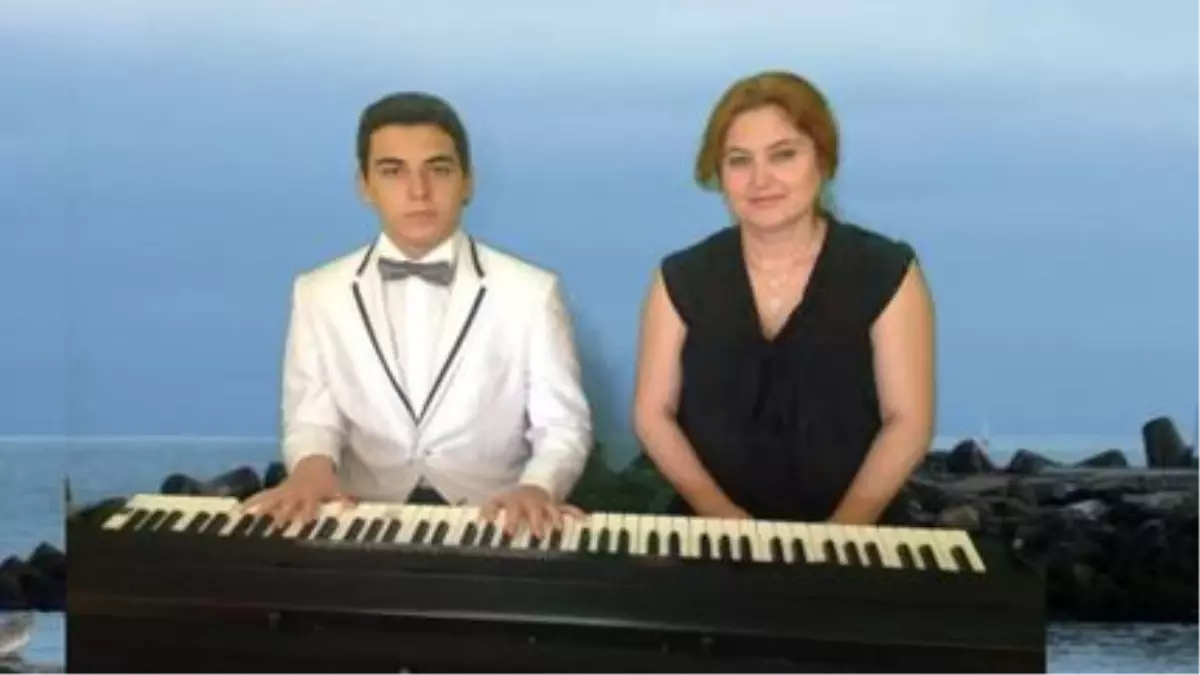 Piyano ile Özgün Türküler Silifkenin Yoğurdu Halk Oyunu Folklor Mersin İçel Bedava Türkü Ünlü...