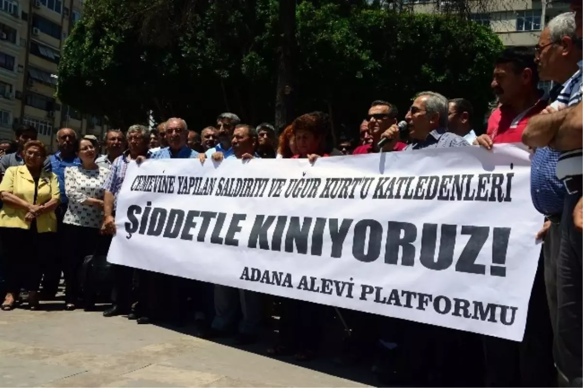 Uğur Kurt\'un Öldürülmesi Adana\'da Protesto Edildi