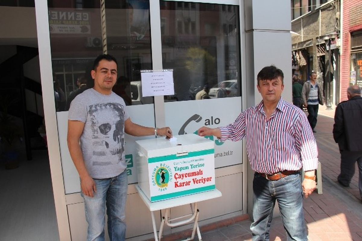 Çaycuma\'lılar Yeni Hizmet Binası İçin Sandığa Gidiyor