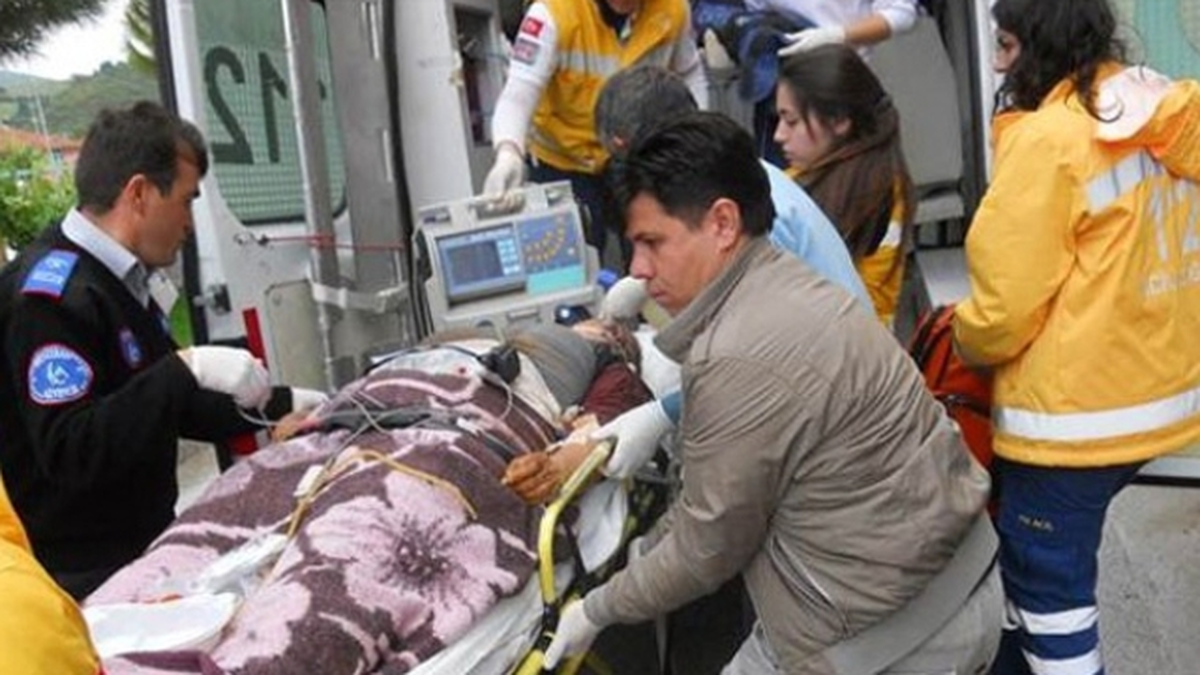 Denizli'de Yıldırım Düştü: 1 Ölü, 3 Yaralı