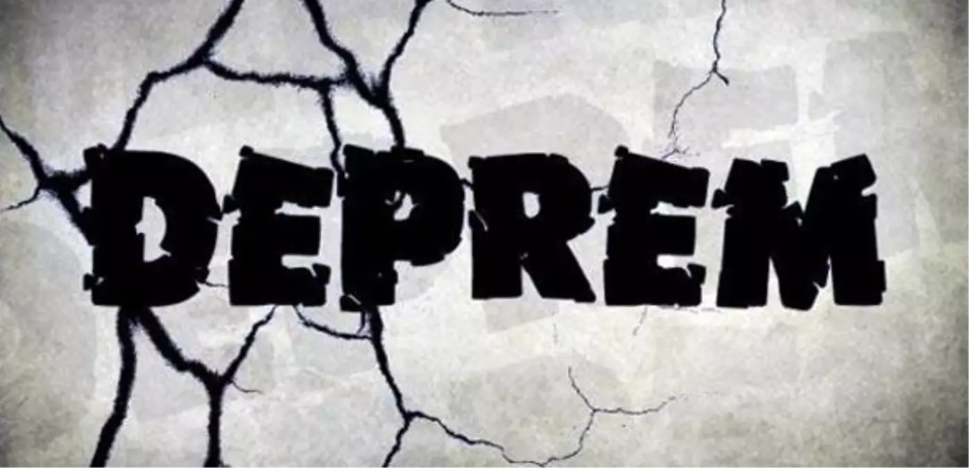 Deprem Esnasında Kendini Camdan Attılar