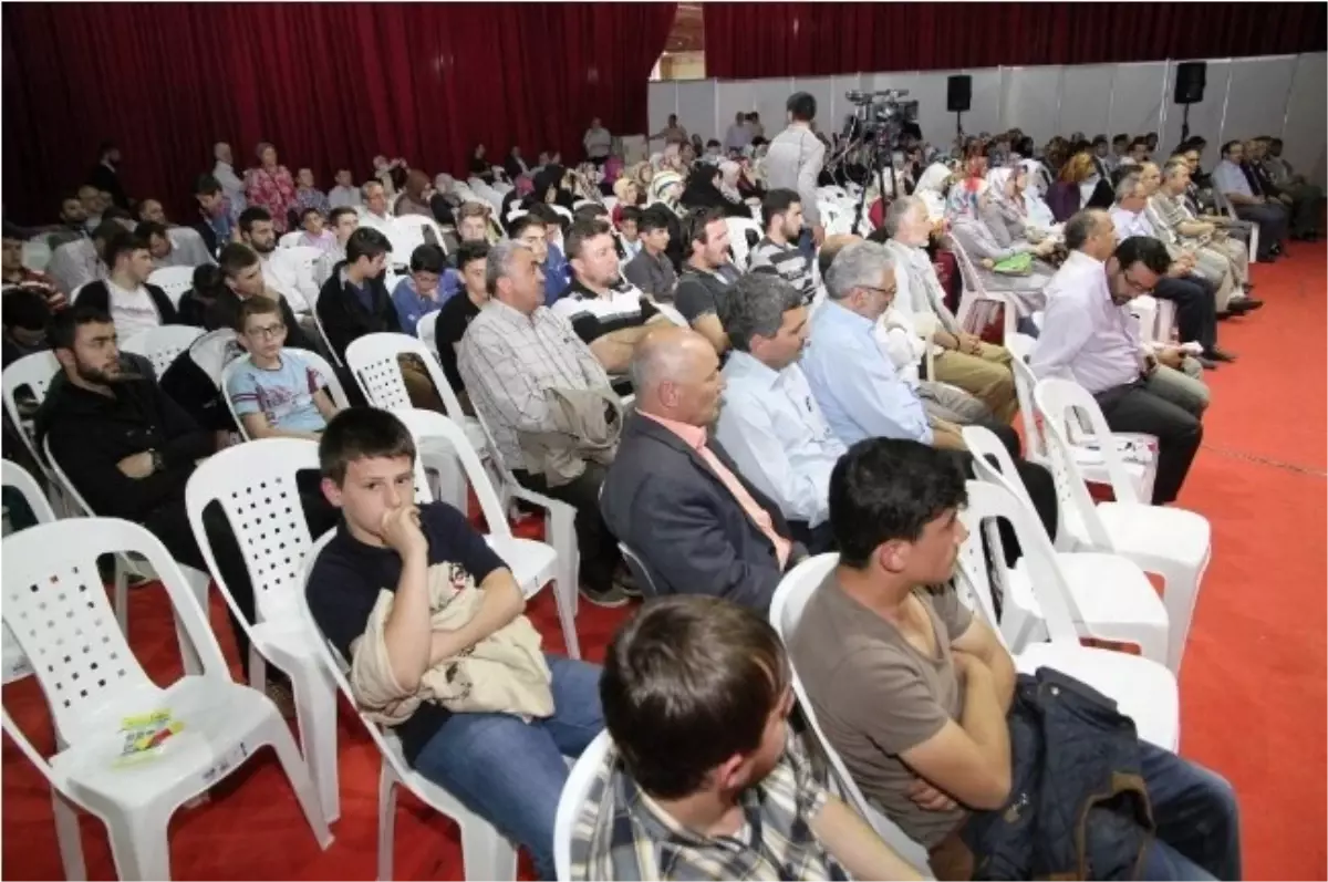 İl Müftüsü Sönmezoğlu'ndan Kocaeli Kitap Fuarı'na Anlamlı Övgü