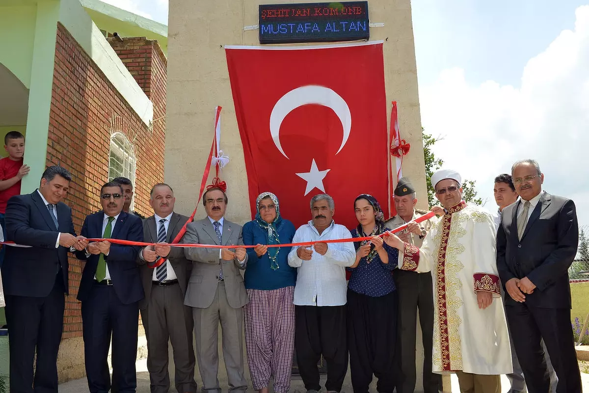 Şehidin Adına Yaptırılan Minare Hizmete Açıldı
