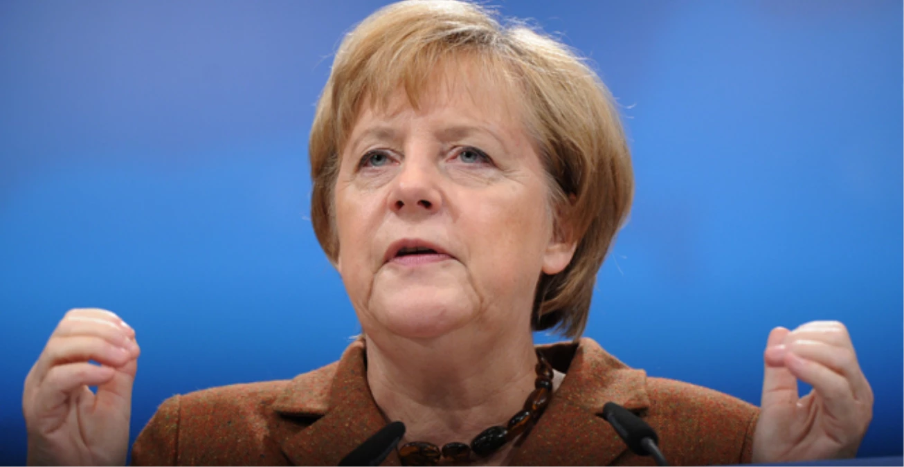 Almanya\'da, AP Seçimlerinde Merkel Sandalye Kaybetti