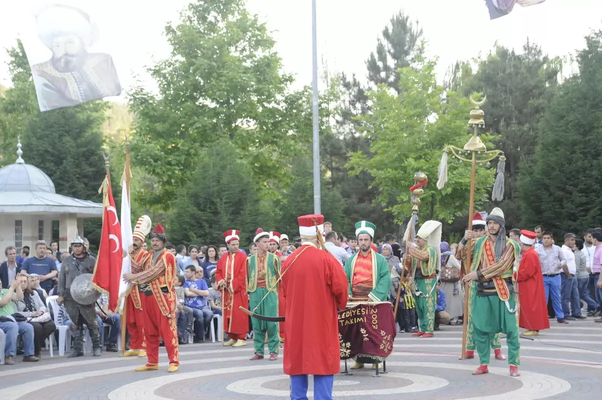 Bilecik\'in Fethi, Şeyh Edebali ve Osman Gazi\'yi Anma Töreni