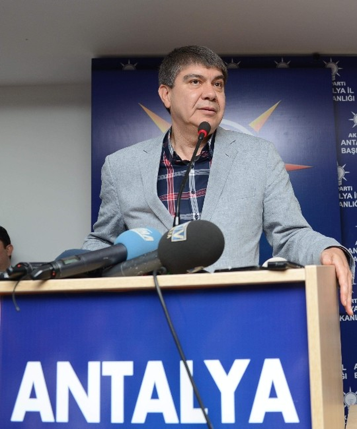 Büyükşehir Belediye Başkanı Türel, Projelerine Başladı