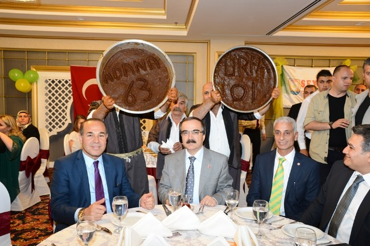 Hüseyin Sözlü Şanlıurfalılarla Kucaklaştı
