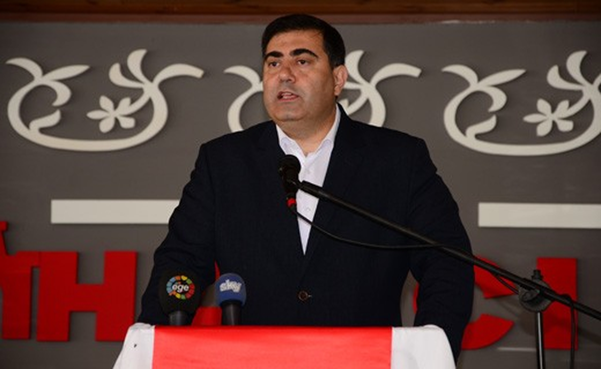İzmir Fikir Sofrası Soma ve Bosna\'yı Ele Aldı