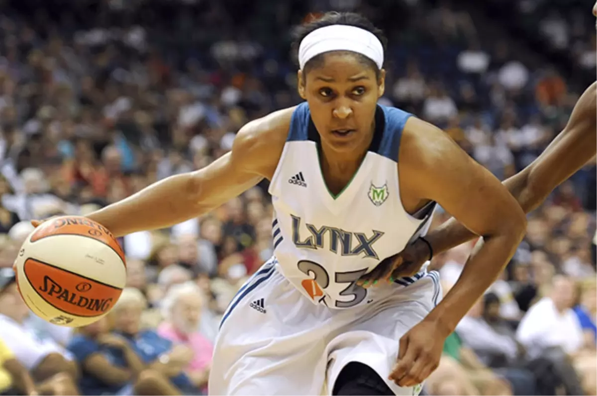 Maya Moore Wnba Tarihine Geçti