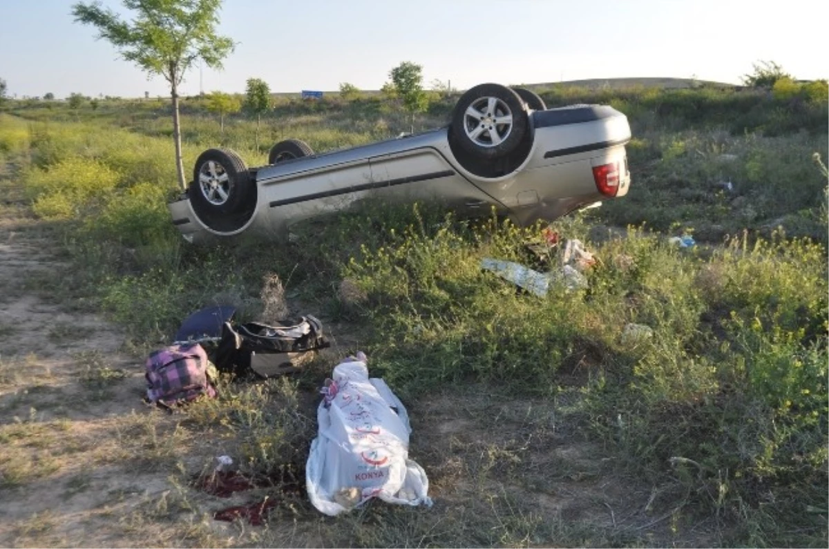 Otomobil Şarampole Devrildi: 1 Ölü, 2 Yaralı