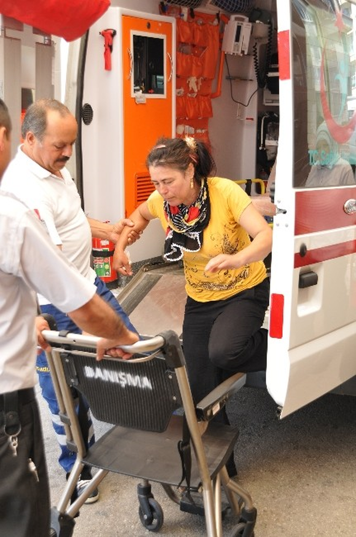 Saman Sapı Hastanelik Etti