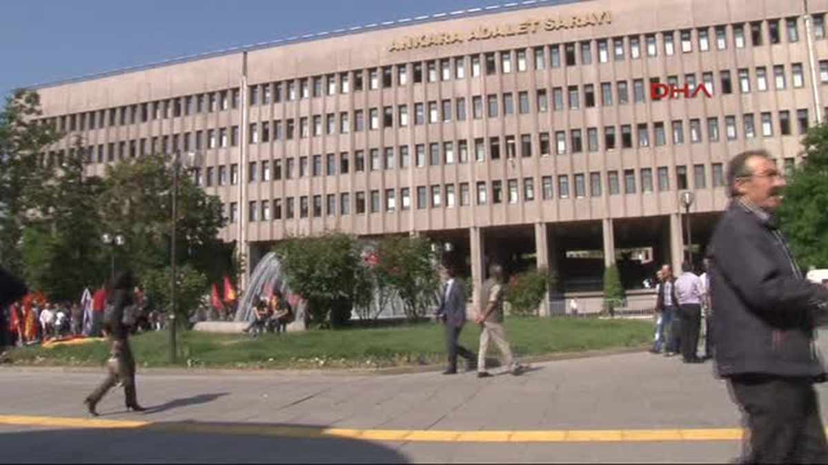 Ankara\' da Ethem Sarısülük Davası Başladı