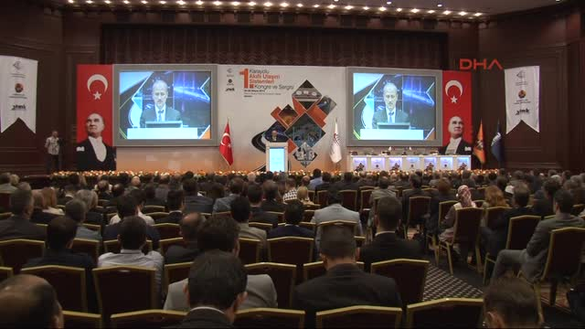 Bakan Lütfi Elvan "Akıllı Ulaşım Sistemleri" Kongresinde Konuştu