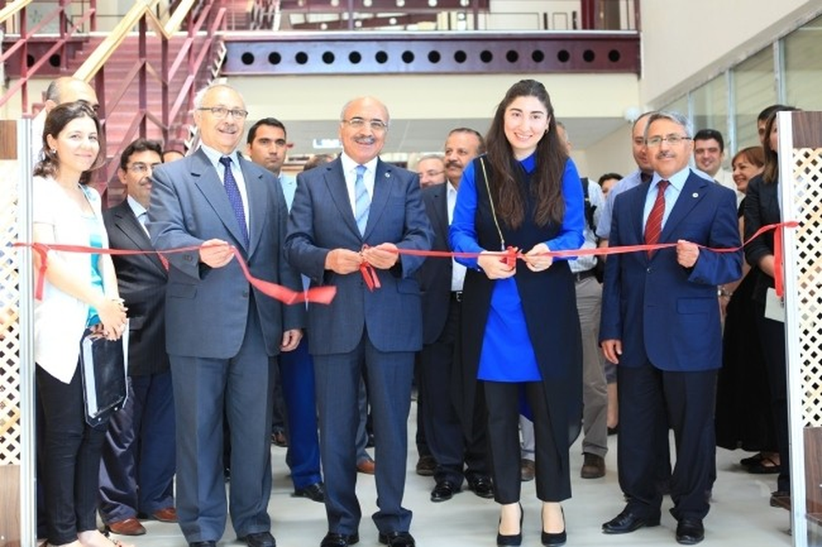 Bü\'de Sanat Eserleri İkinci Hayatını Yaşadı