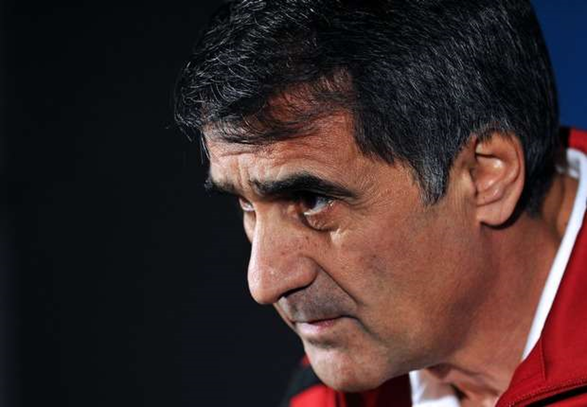 Bursaspor\'da Yeni Aday Şenol Güneş