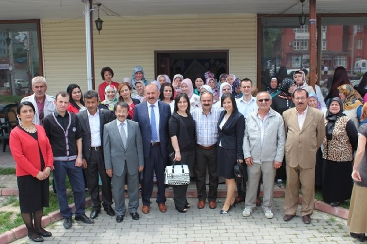 Gökçebey\'de El Sanatları Sergisi\'ne Yoğun İlgi