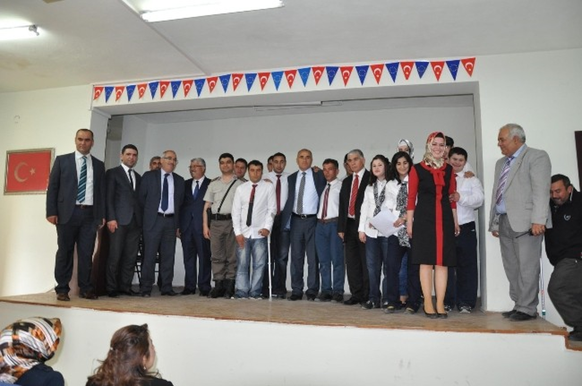 Sorgun HEM Müdürlüğü Yıl Sonu Sergisini Açtı