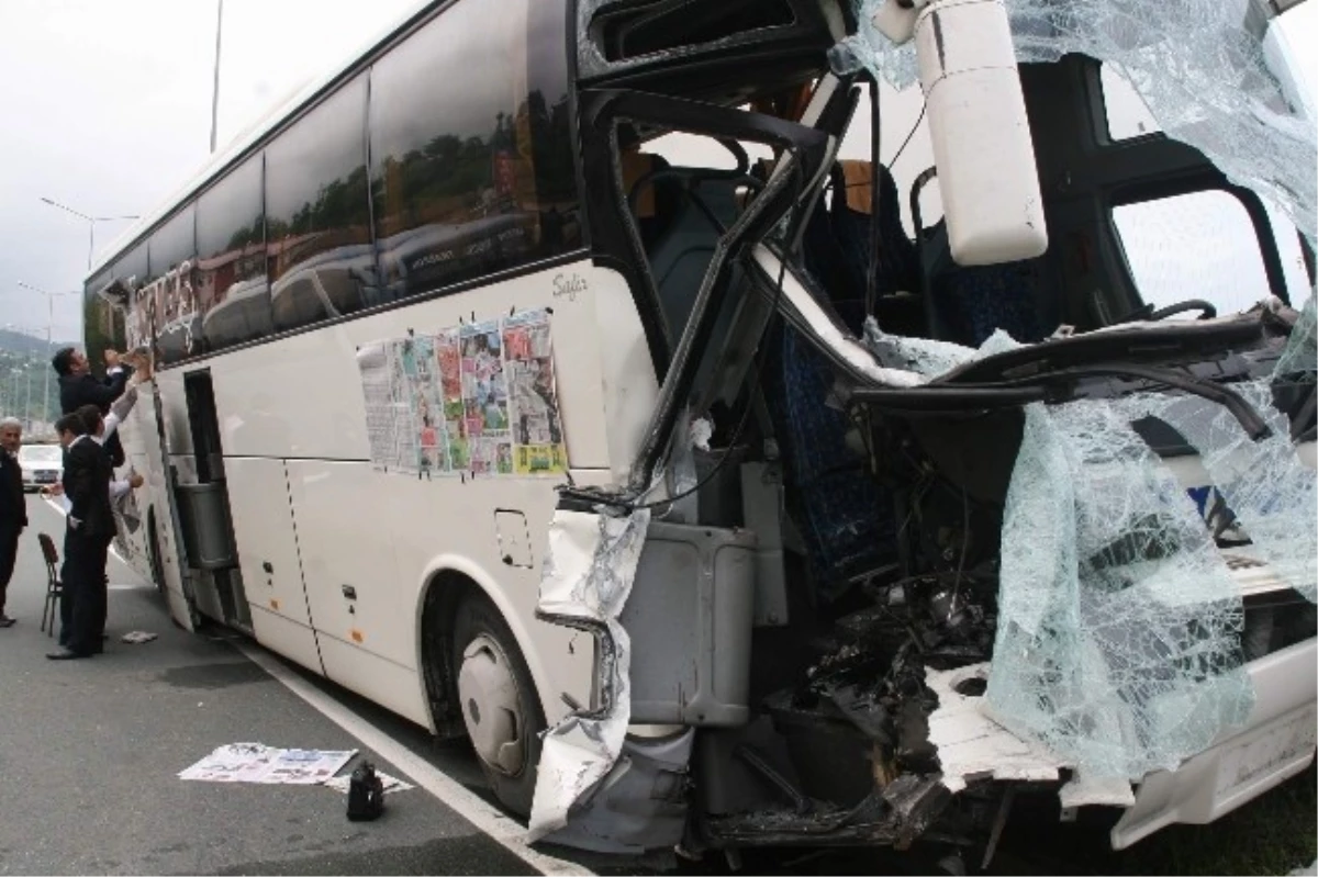 Trabzon\'da Trafik Kazası: 1 Ölü, 3 Yaralı