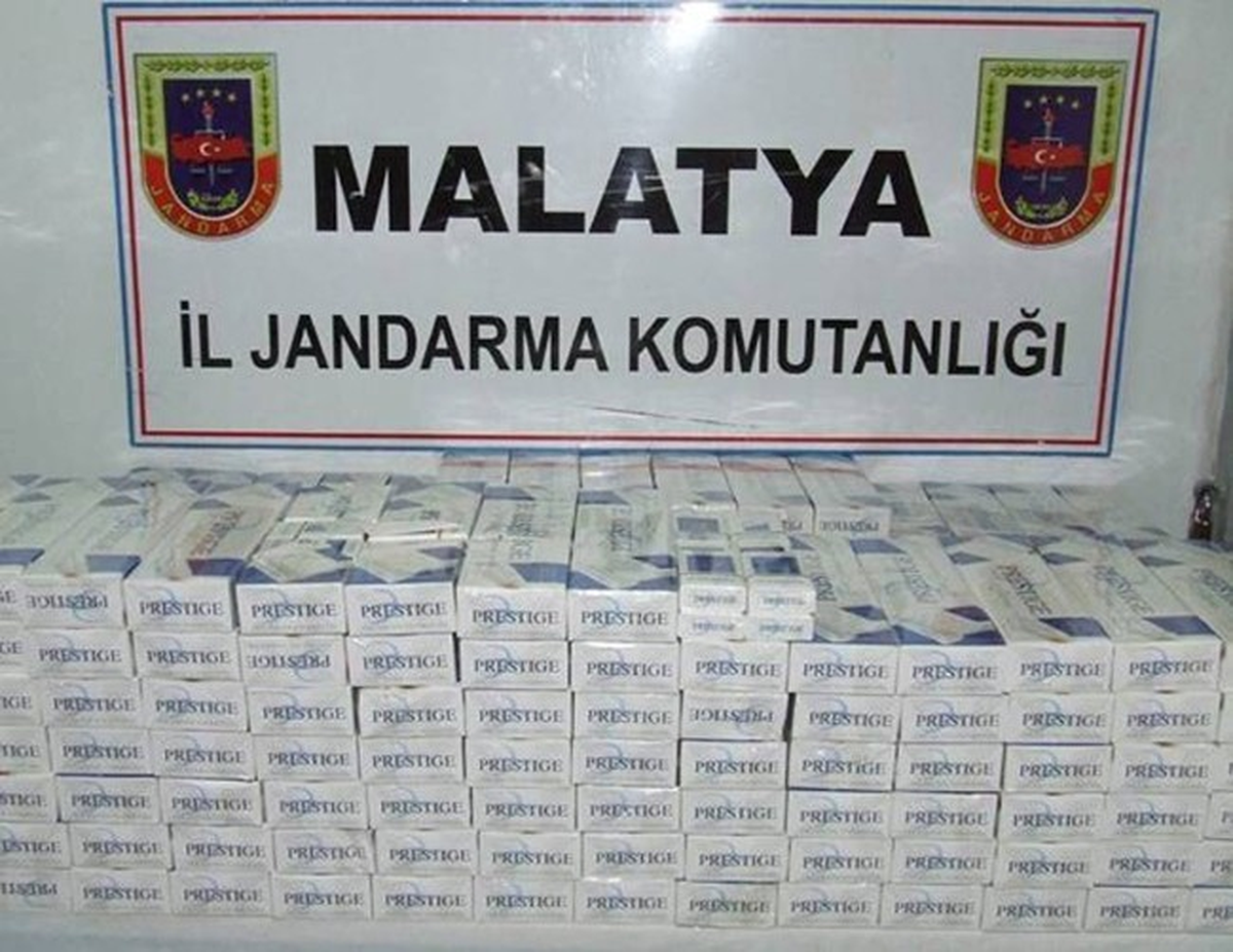 Yolcu Otobüsünde Kaçak Sigara Ele Geçirildi
