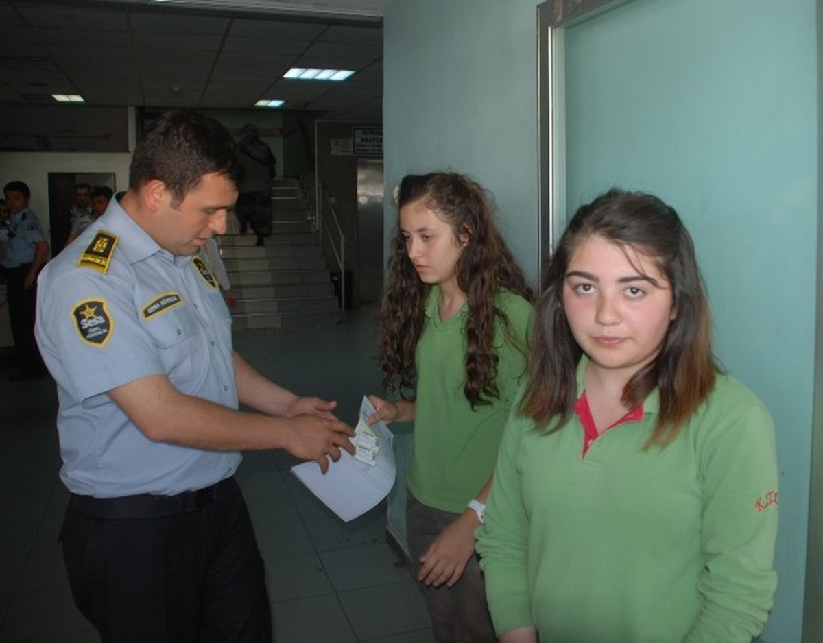 Köfte Yiyen Altı Öğrenci Hastanelik Oldu