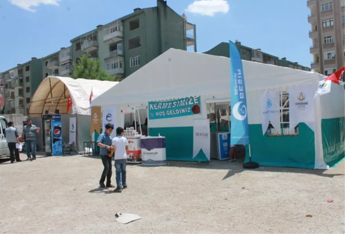 Mardin\'de Öğrenciler Yararına Kermes