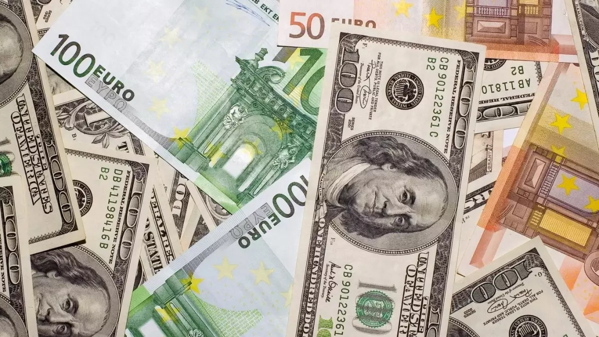 Dolar 2,0900, Avro 2,8500 Liradan Güne Başladı