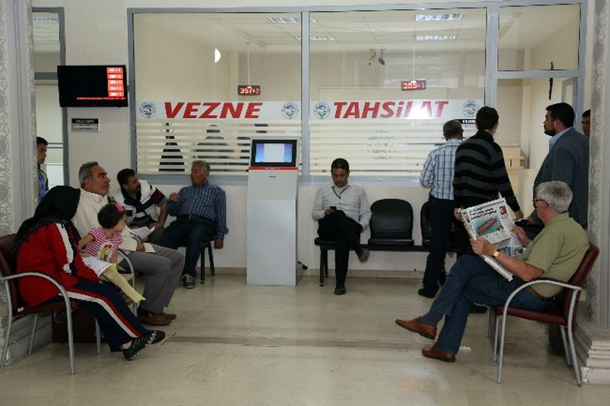Talas\'ta Emlak Vergisi Mesaisi