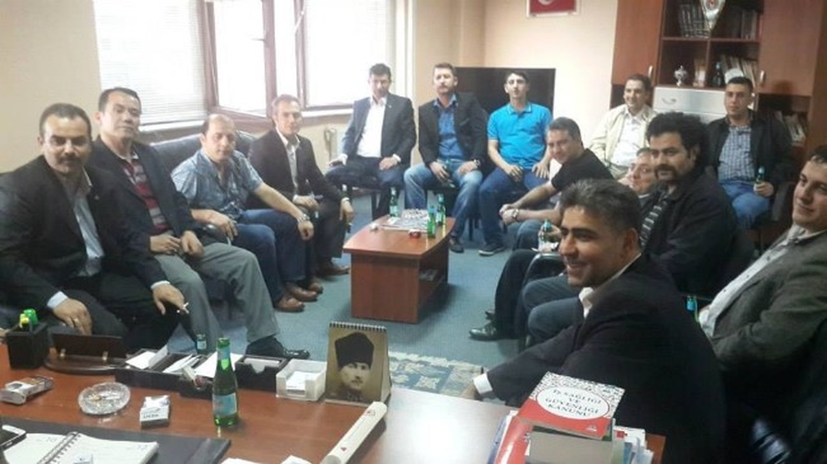 Ülkücü İşçilerden Türk Metal Sendikası\'na Soma Şehitleri İçin Başsağlığı Ziyareti