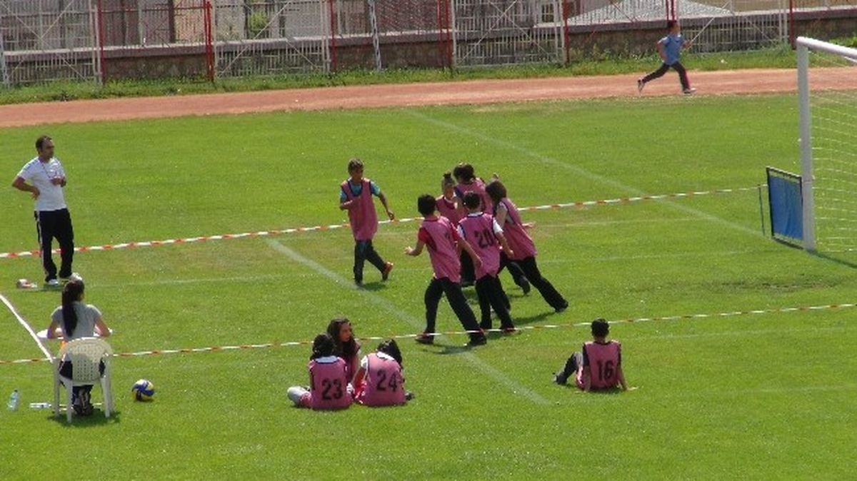 Bilecik\'te "Geleneksel Çocuk Oyunları Şenliği"