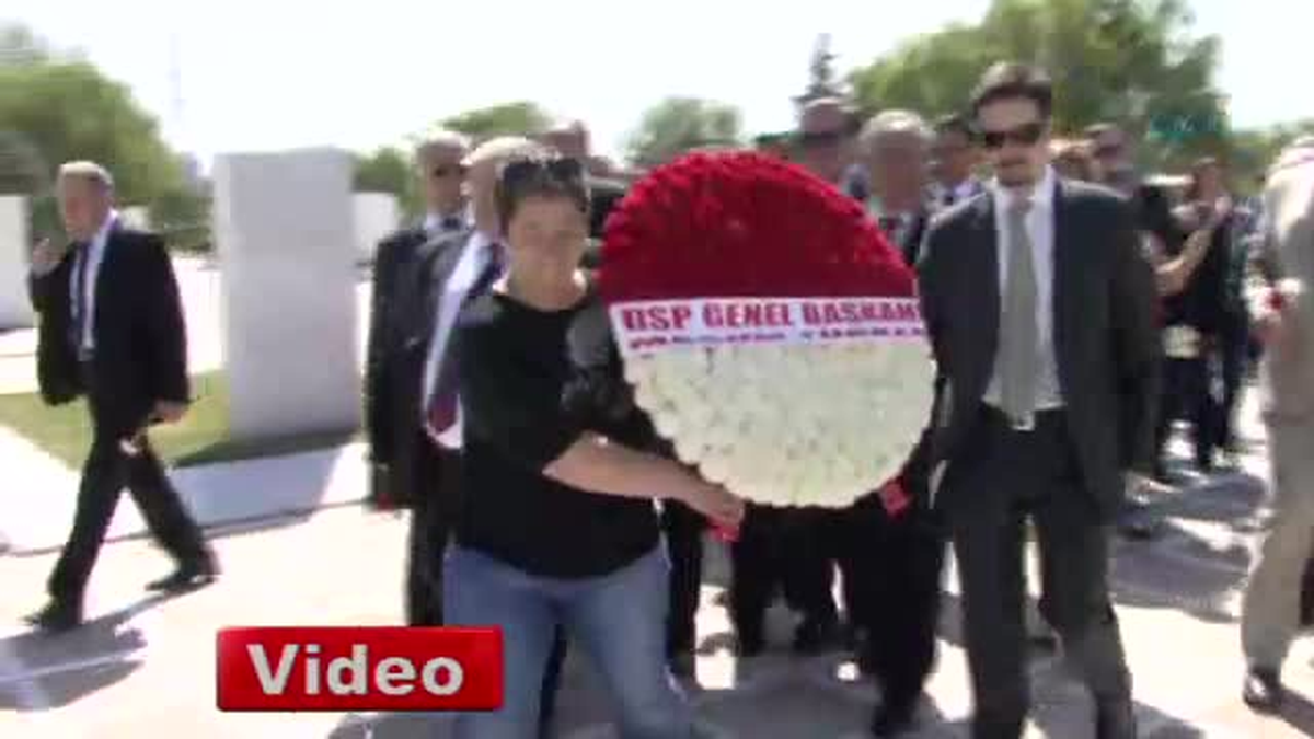 Bülent Ecevit Doğum Gününde Anıldı
