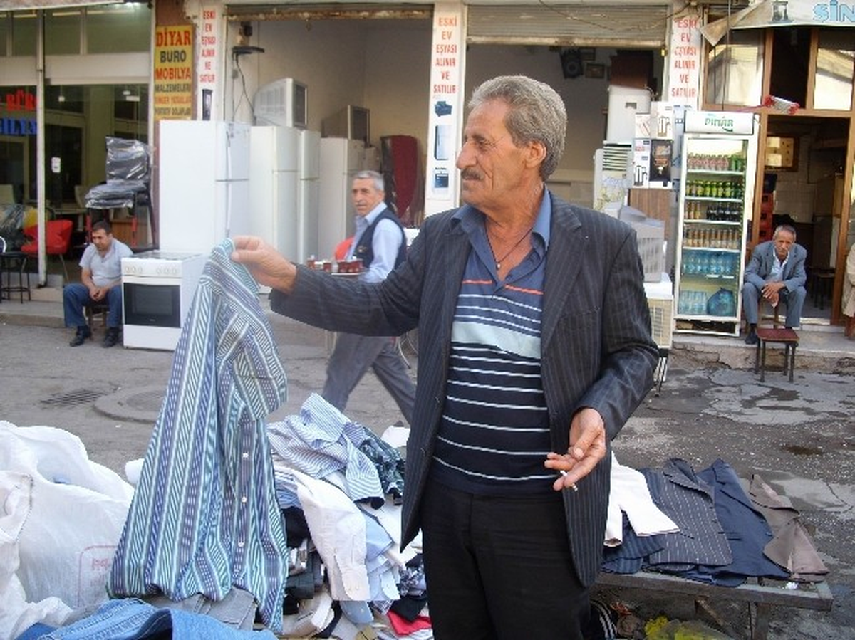 Dar Gelirlilerin Adresi Sipahi Pazarı