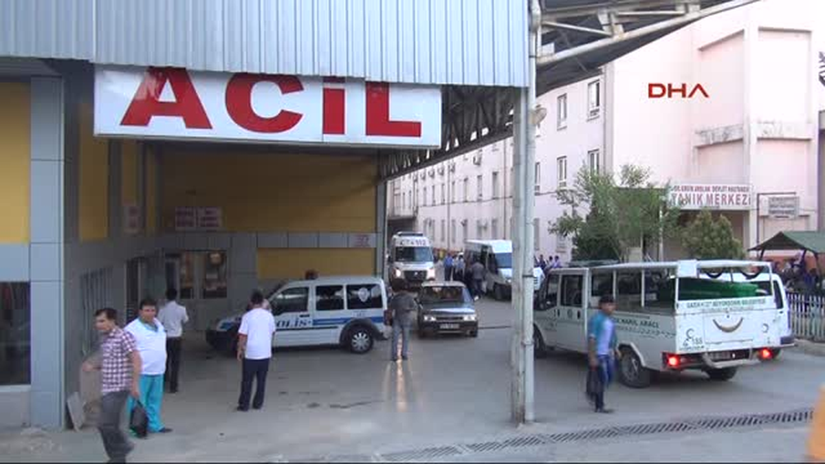 Gaziantep\'te Yıldırım Çarpan Çiftçi Öldü