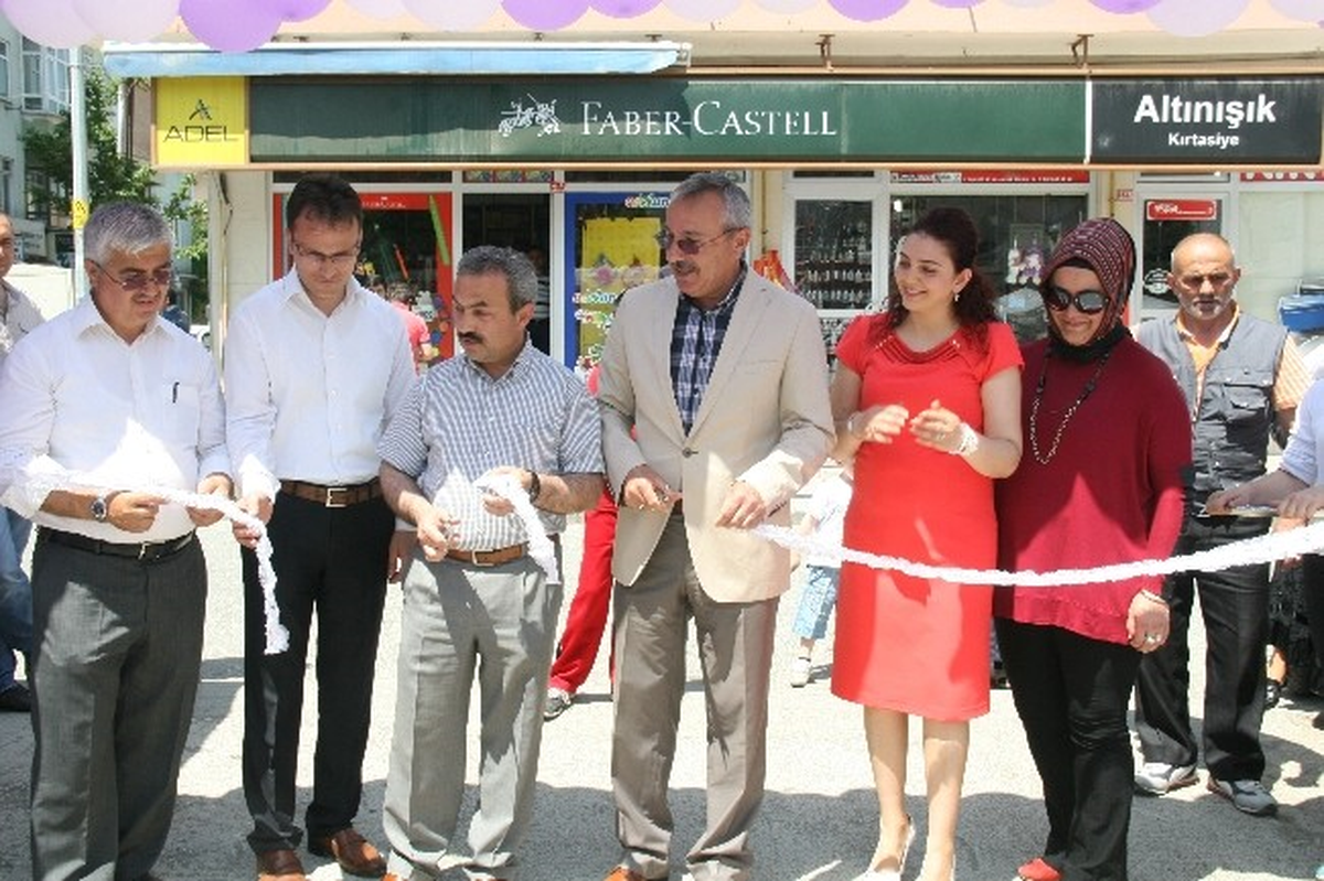 İsmetpaşa Okulu Kermesine Yoğun İlgi