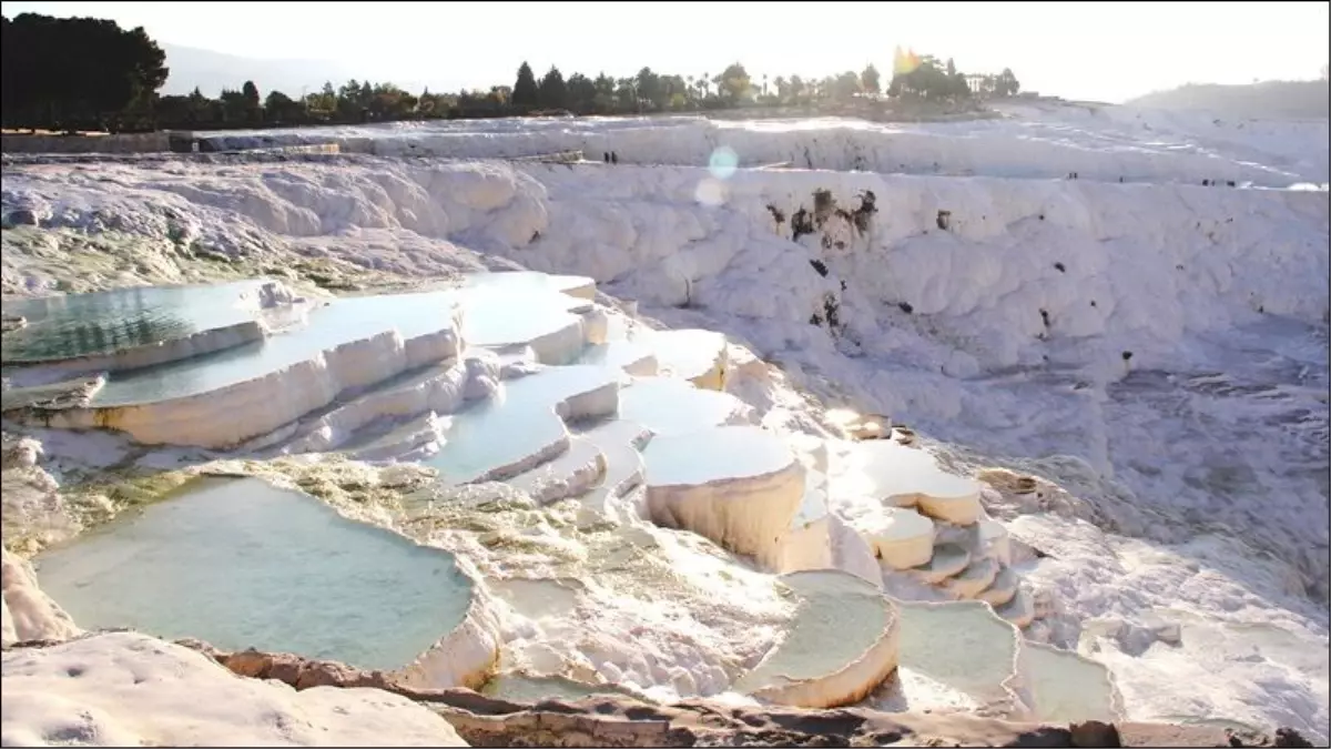 Japon Seyahat Acenteleri Pamukkale\'ye Hayran Kaldı