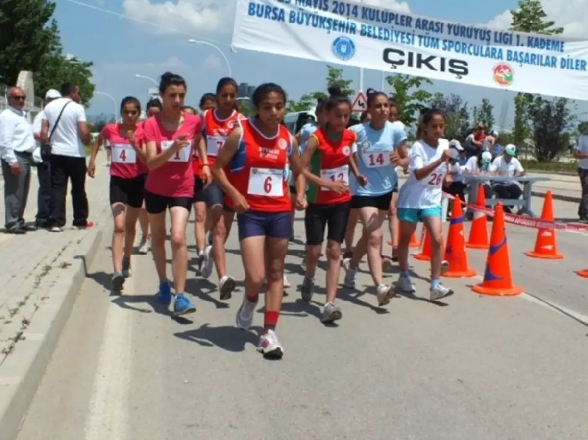 Mardinli Gençler Atletizmde Türkiye İkinciliği Kazandı